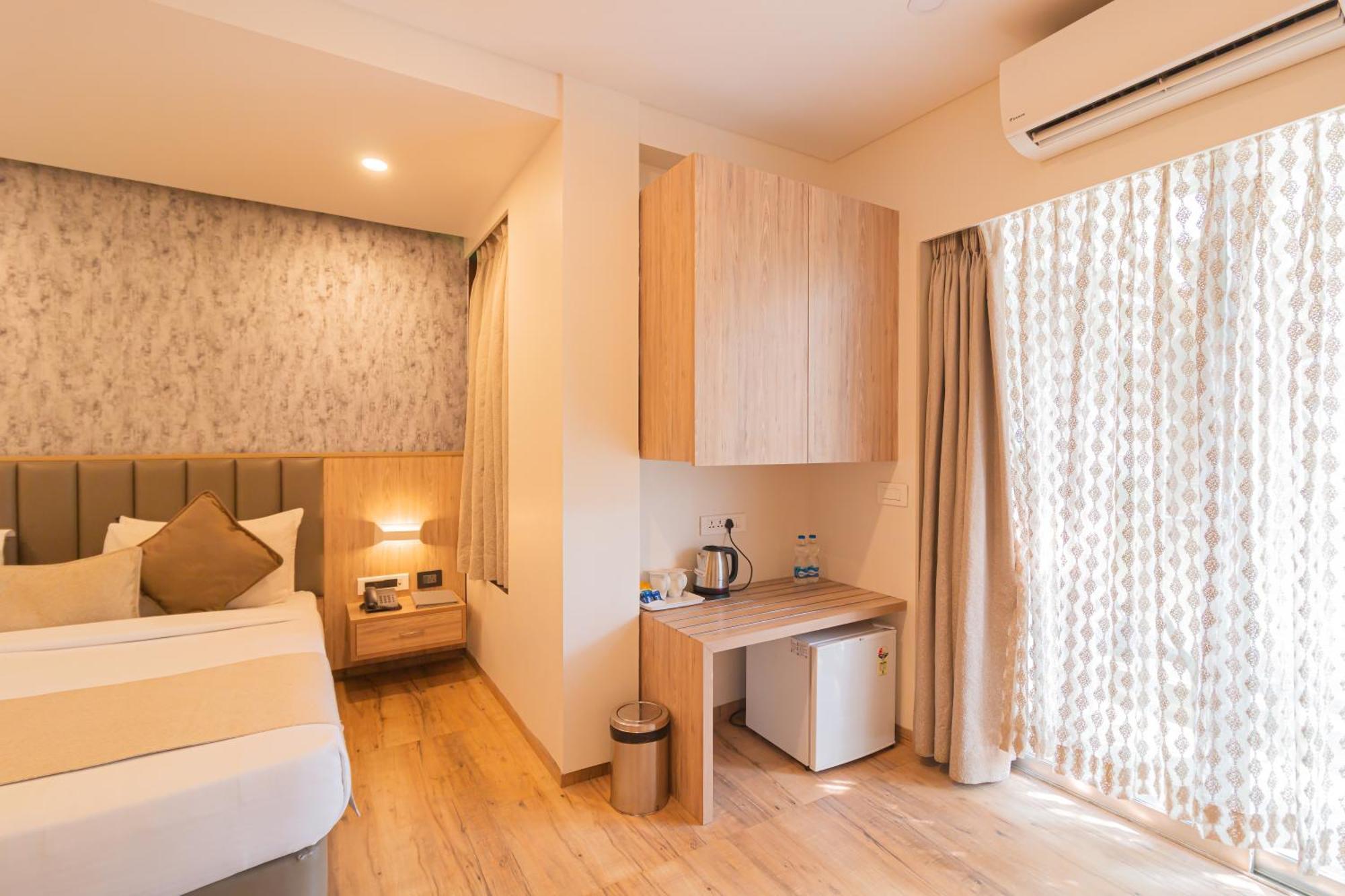 Hotel Celestiial , קנדולים מראה חיצוני תמונה