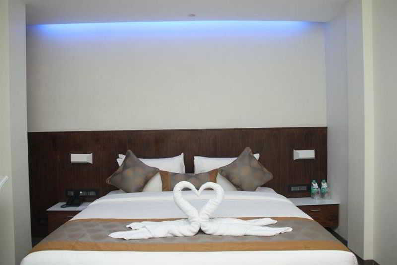 Hotel Celestiial , קנדולים מראה חיצוני תמונה
